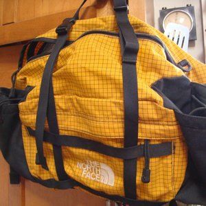 THE NORTH FACE LUMBAR HIKING/MOUNTAIN BIKE WAIST PACK